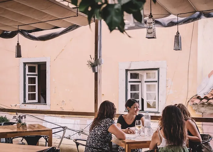 Bed and Breakfast Santa Bica Eat Drink&Sleep Lisbona